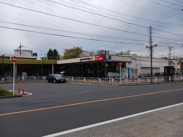 カリーノⅧの周辺