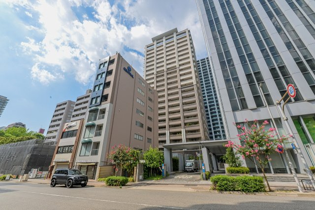 プラウドタワー久屋大通の外観