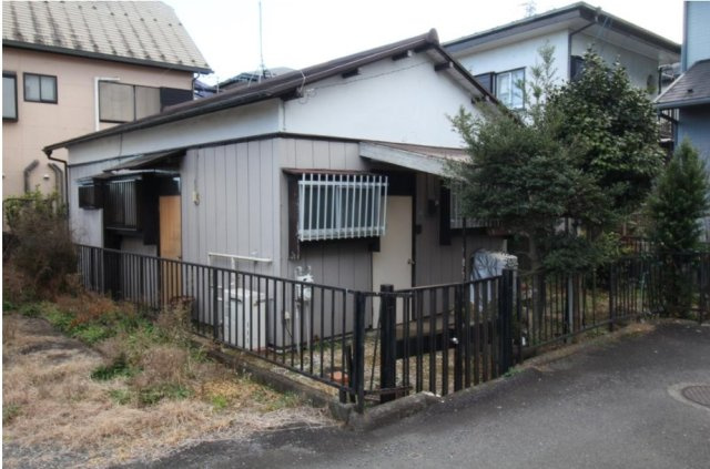 【外観】 | 小田急線「本厚木」駅利用◎都心へのアクセス便が良く、通勤・通学お出かけのしやすいエリアにございます。