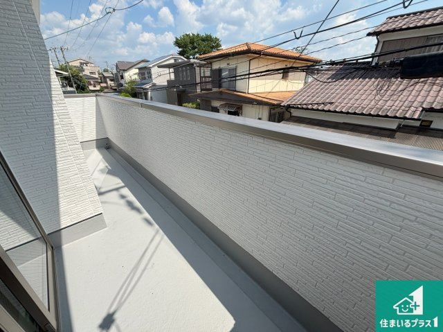 枚方市船橋本町　第1期　新築一戸建てのバルコニー|ワイドバルコニーは洗濯物を干すスペースが広いのでご家族が多くても安心！