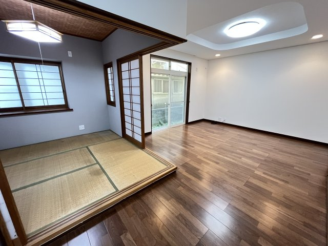 姫路市西八代町　の居間・リビング