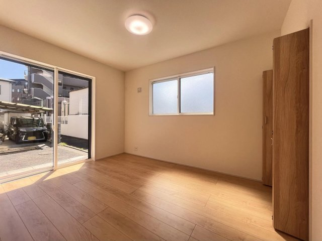 練馬区高松1丁目　ZEH水準×制震　長期優良住宅の洋室