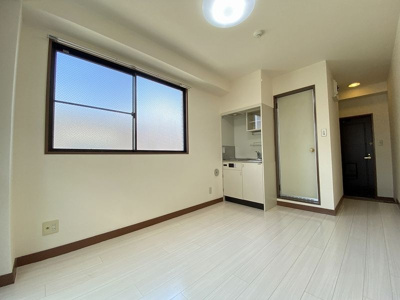 【洋室】 | 遠山ビル