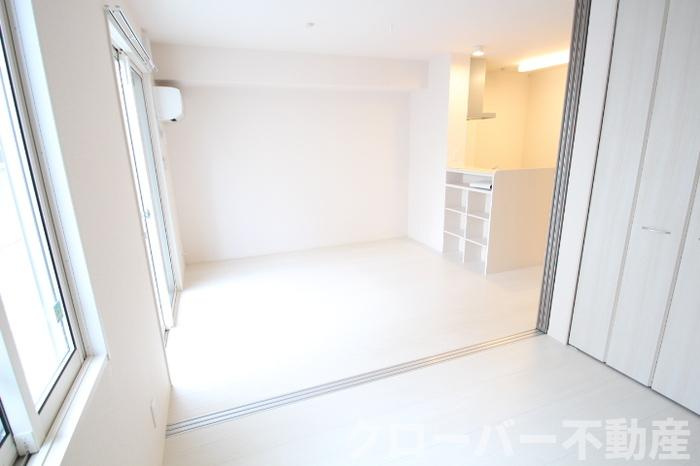 ビューメゾンの居間・リビング|洋室～LDK