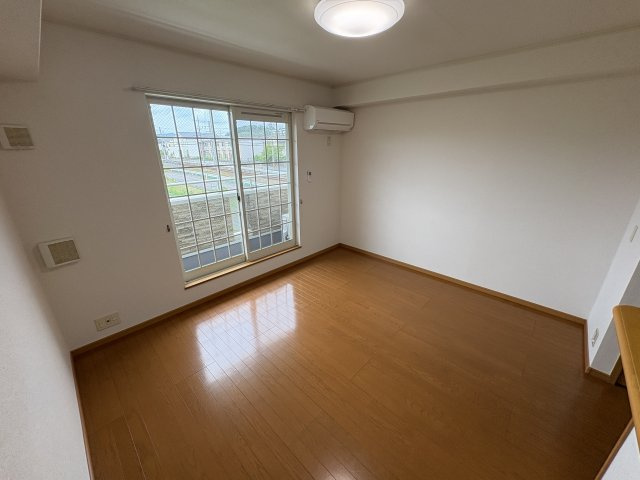 カリーノＲフィーネの居間・リビング