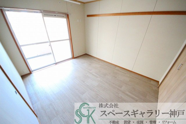 県営伊川谷第2高層住宅の寝室|※お部屋により仕様が異なる場合があります※