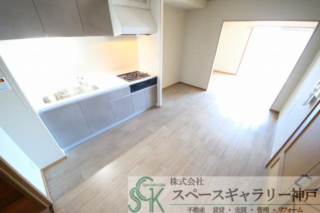 県営伊川谷第2高層住宅の居間・リビング|※お部屋により仕様が異なる場合があります※