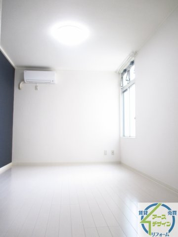 サニーパレス伊川谷の居間・リビング|※類似部屋