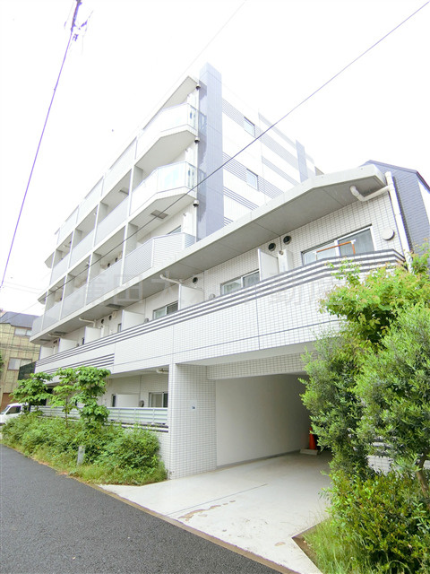 レアライズ蒲田の外観