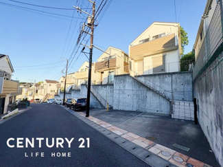 【前面道路含む現地写真】
