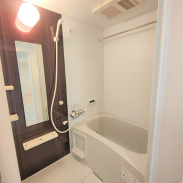 Cherim 庄内通　名古屋市賃貸　仲介手数料無料の浴室