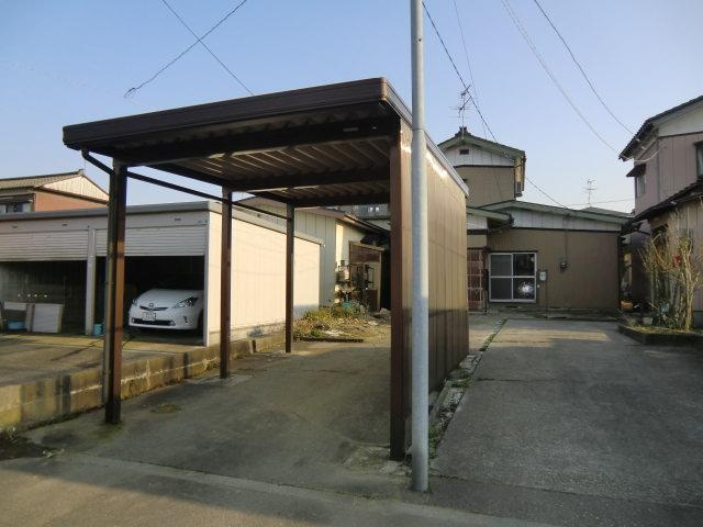 南本町小林様貸家の駐車場