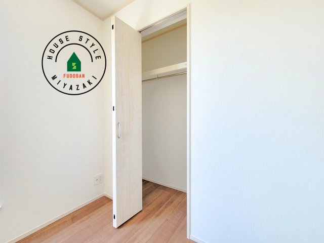 宮崎市天満3丁目第1-1棟（A号棟）の内観：施工例|収納には困りません。