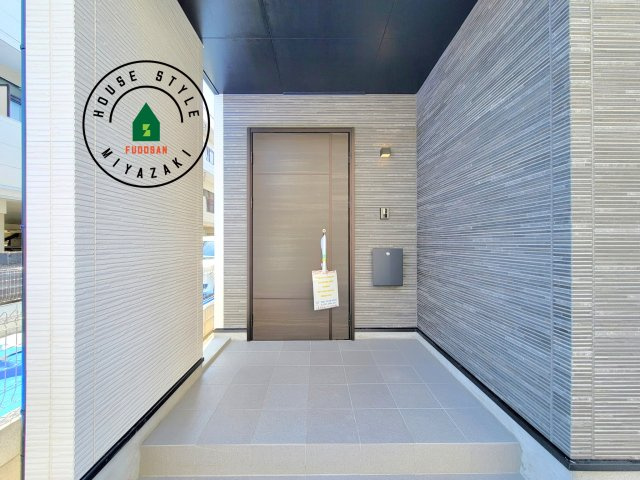 宮崎市天満3丁目第1-1棟（A号棟）の外観：施工例|おでかけの時も帰った時も、「我が家」を最初に感じでもらえる素敵な空間に。