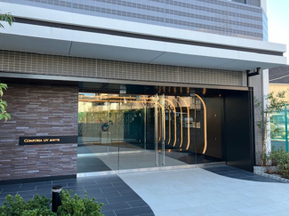 【エントランス】