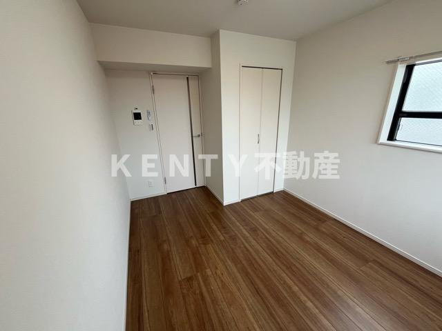 【居間・リビング】 | イクシオＭ’ｓ　ＨＯＵＳＥ | こちらのリビングで趣味の時間をお楽しみください