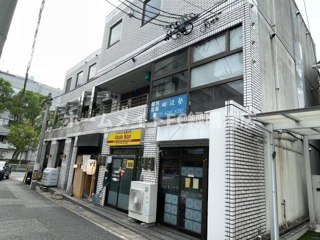 サンシャイン田辺通の外観