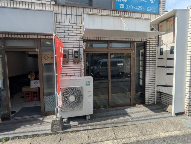 サンシャイン田辺通の外観