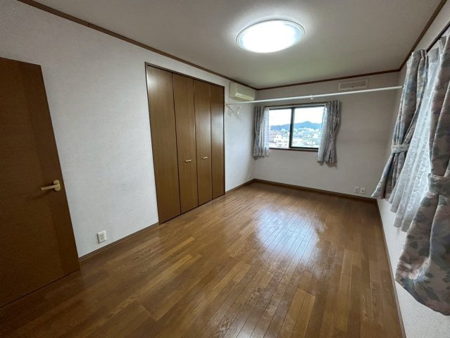 【洋室】 | 【眺望良し】桐生市堤町1丁目　4LDK