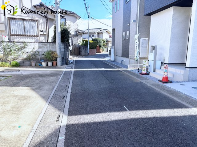 さいたま市西区三橋　第1期　新築一戸建て　リナージュ　02の前面道路含む現地写真|前面道路です