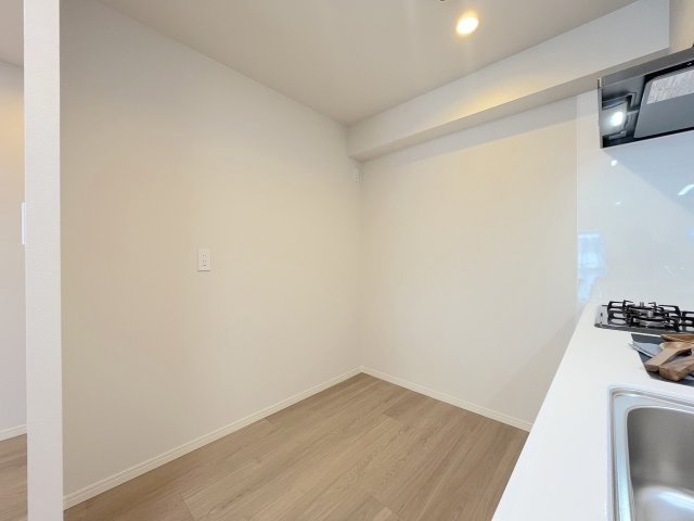 日商岩井福陵マンションのキッチン