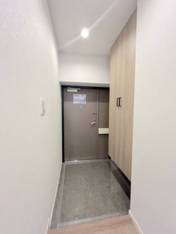 日商岩井福陵マンションの玄関