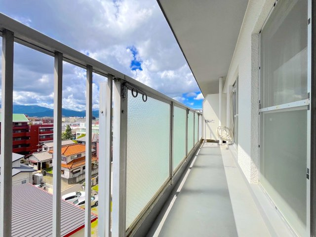 日商岩井福陵マンションのバルコニー