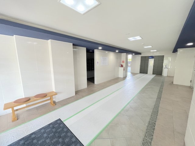 日商岩井福陵マンションのエントランス