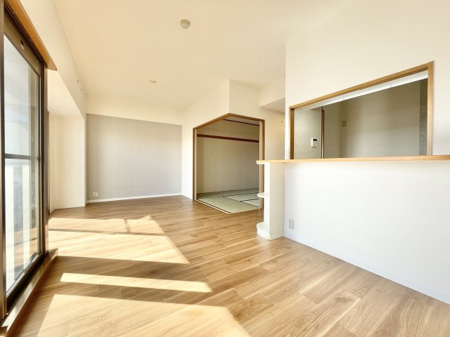 ランフォルセ枚方パークガーデンの居間・リビング|おしゃれなリビングです