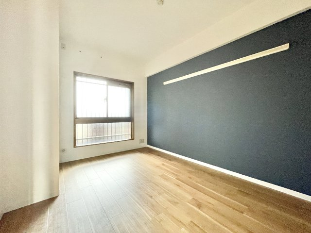 ランフォルセ枚方パークガーデンの寝室|開放的な寝室です