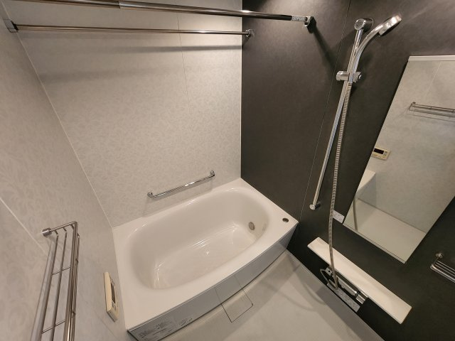 シャトー橿原の浴室|浴室乾燥暖房機付き・追い炊き機能付き