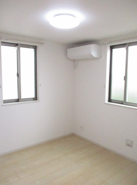 天神町２丁目貸家２号棟の寝室