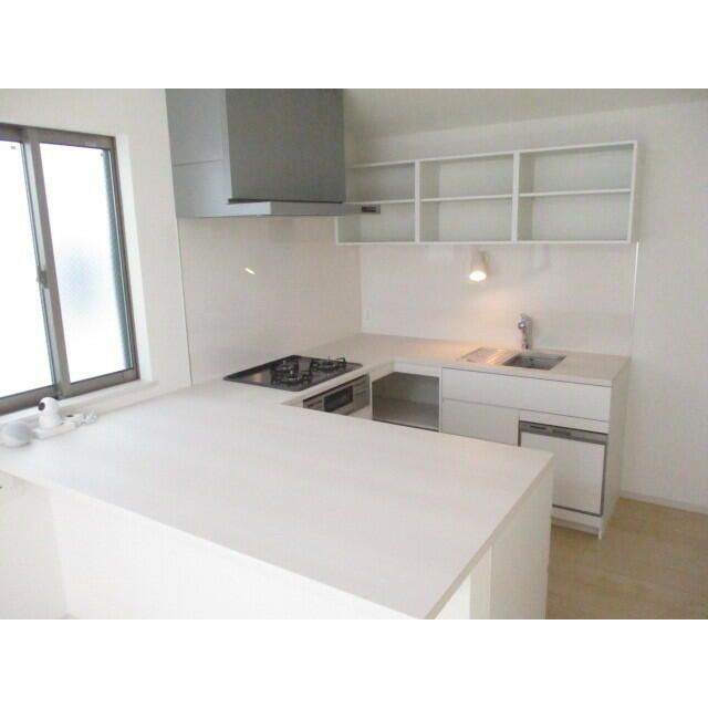 天神町２丁目貸家２号棟のキッチン