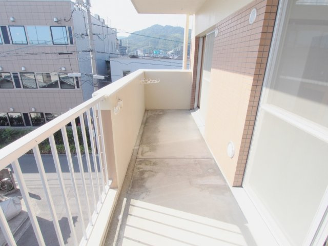 セゾン川内のバルコニー