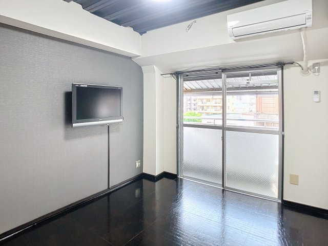 ウェーブレジデンス岡山駅西口の洋室