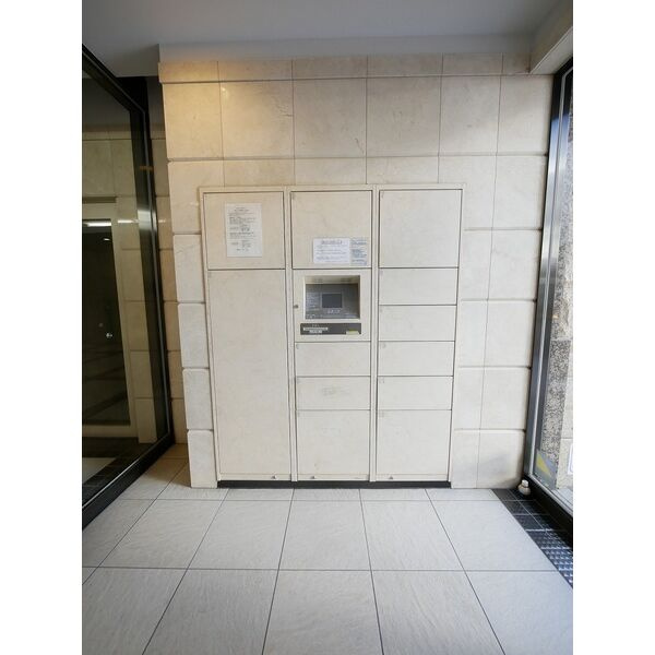 プレサンス大須観音駅前サクシード　名古屋市賃貸　仲介手数料無料のロビー