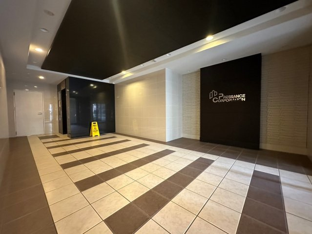 プレサンス池下トレス　名古屋市賃貸　仲介手数料無料のロビー