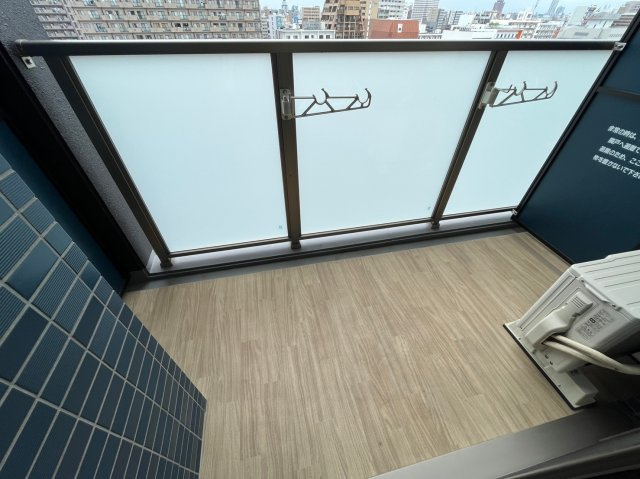 プレサンス鶴舞ファースト　名古屋市賃貸　仲介手数料無料のバルコニー
