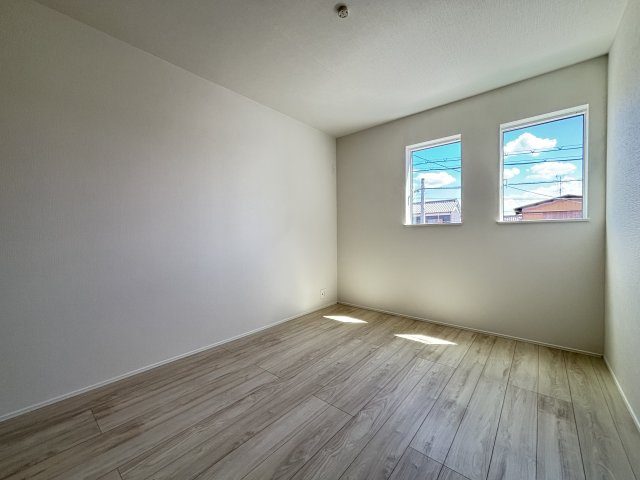 桜井西之宮24-1期全１棟の洋室|洋室6帖クローゼット付き