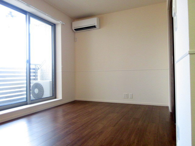 ザ・ヘーベルレジデンスの洋室|★リビング★