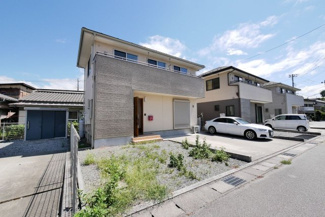 【外観】 | お庭を潰せばプラス２台駐車可能