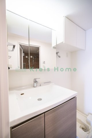 セレサ日本橋堀留町の独立洗面台