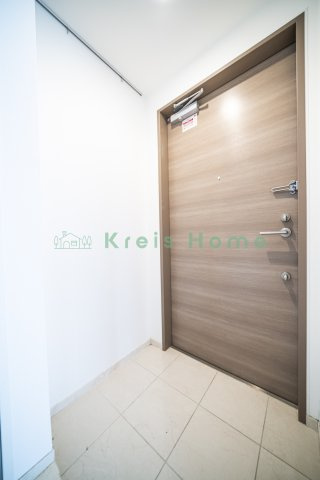 セレサ日本橋堀留町の玄関