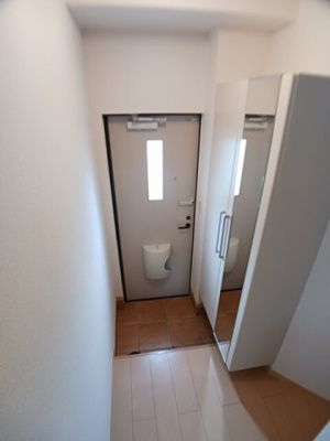 【玄関】 | メゾンカルムＮ