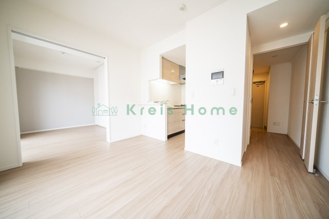 プレノ清澄庭園の居間・リビング