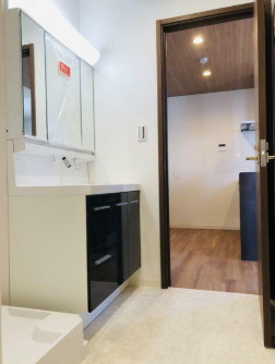 【エントランス】 | Lotus　Ⅱ