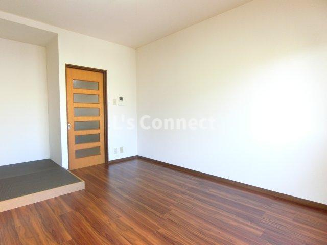 【内装】 | ブランドール八乙女 | ４階のお部屋です。