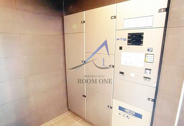 コンシェリア上野のその他共用部分|宅配ボックスです。