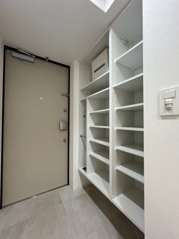 ルネフラッツ庄内通駅前　名古屋市賃貸　仲介手数料無料の収納