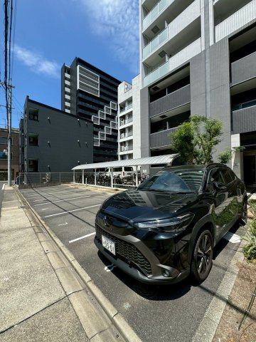 ルペルティア　名古屋市賃貸　仲介手数料無料の駐車場